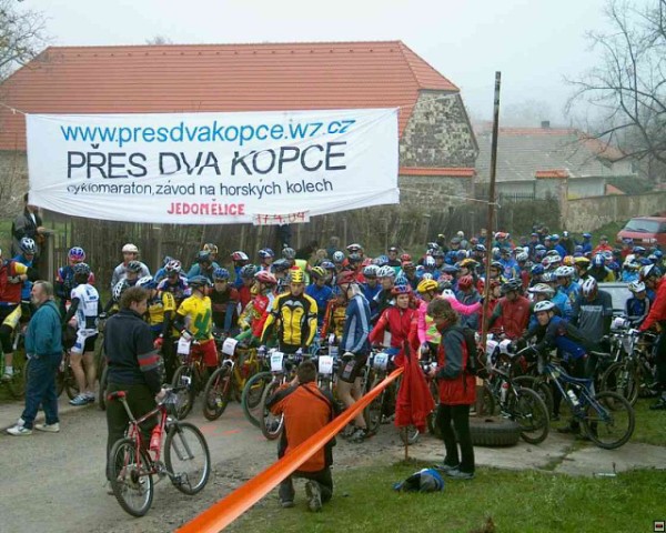 2004: fotogalerie